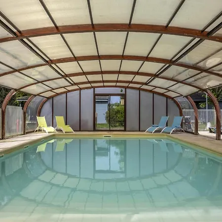 Coastal Retreat For Two