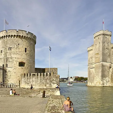 Coastal Retreat For Two Saint-Denis-dʼOléron